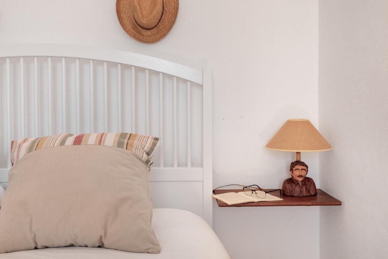 Joivy 3-Br Cottage With Terrace And Garden In Colares سينترا المظهر الخارجي الصورة