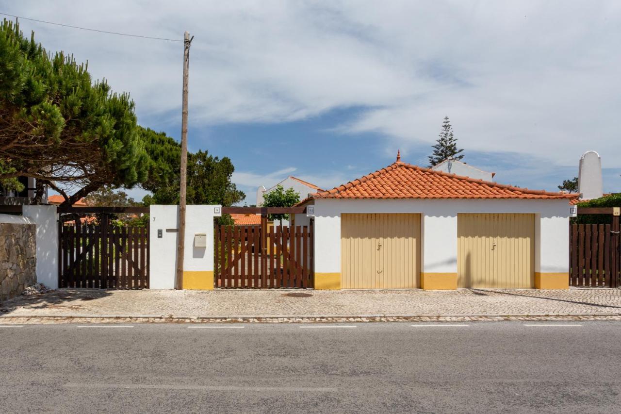 Joivy 3-Br Cottage With Terrace And Garden In Colares سينترا المظهر الخارجي الصورة
