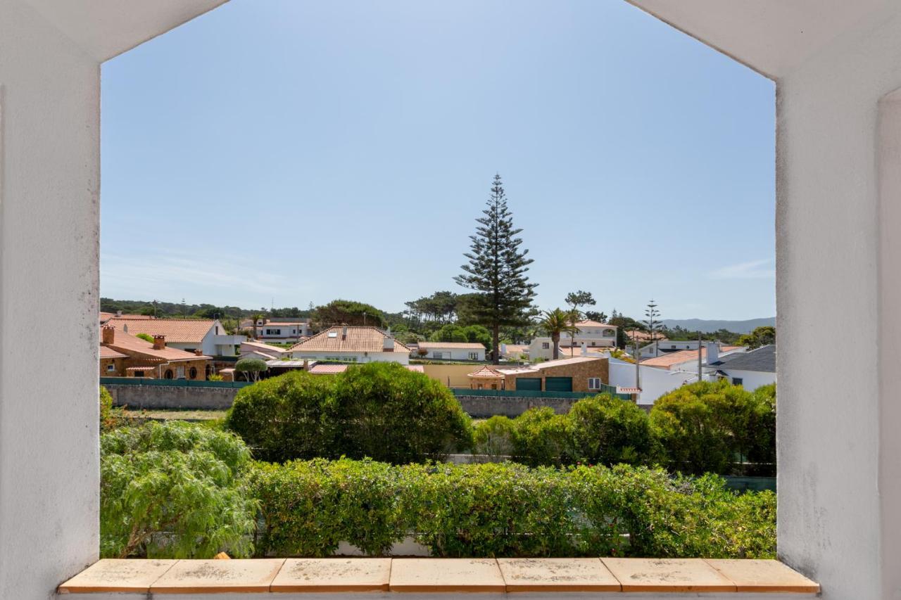 Joivy 3-Br Cottage With Terrace And Garden In Colares سينترا المظهر الخارجي الصورة
