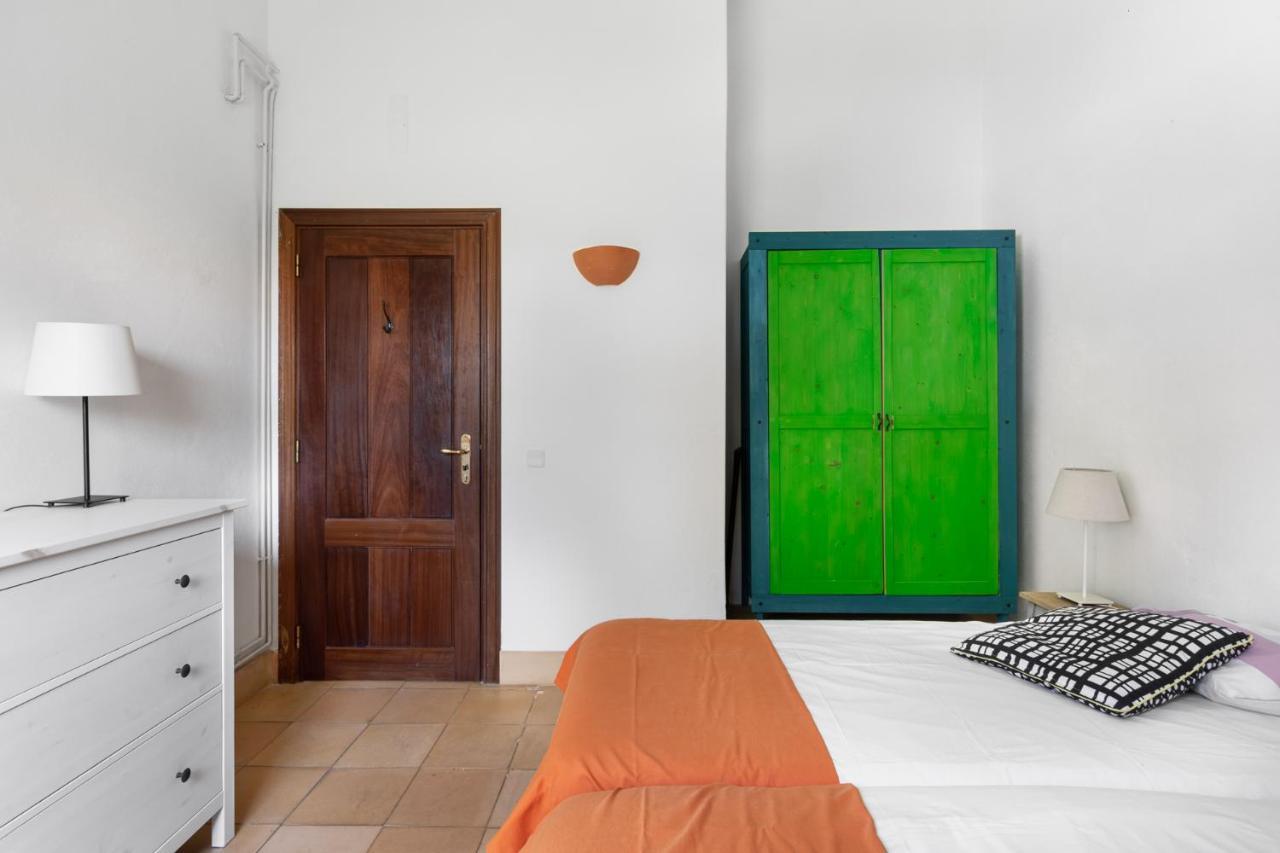 Joivy 3-Br Cottage With Terrace And Garden In Colares سينترا المظهر الخارجي الصورة